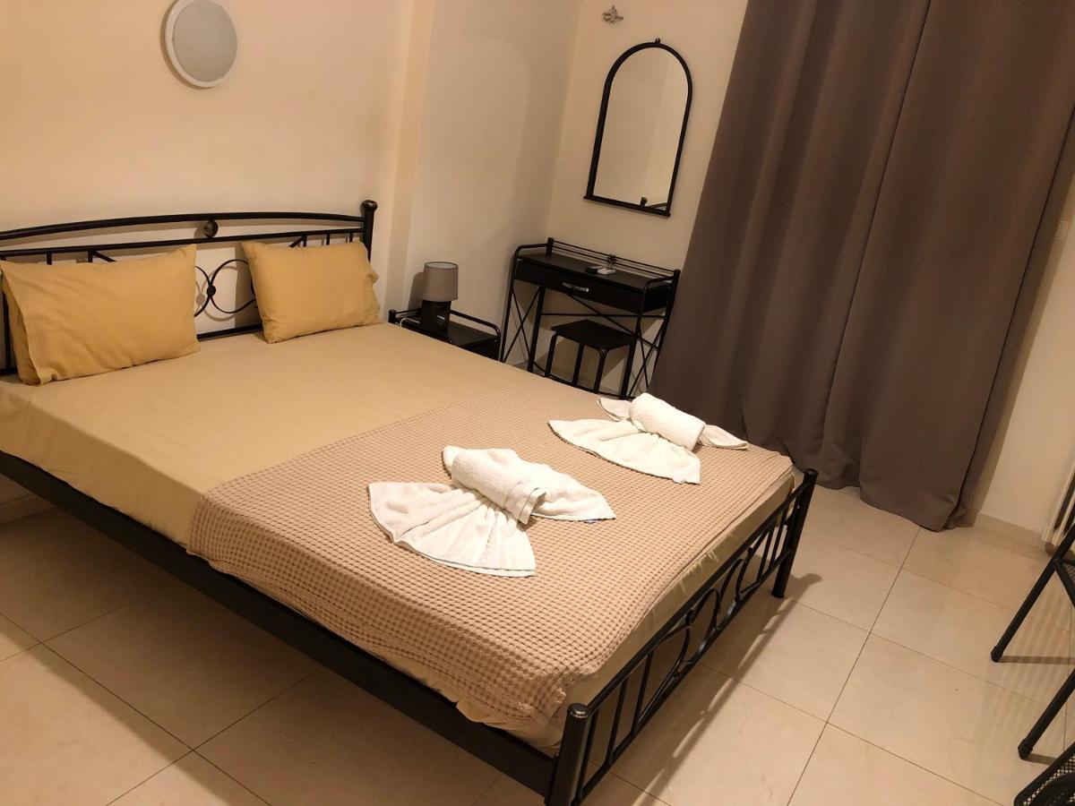 Nikolakakis Rooms Lavrio Esterno foto