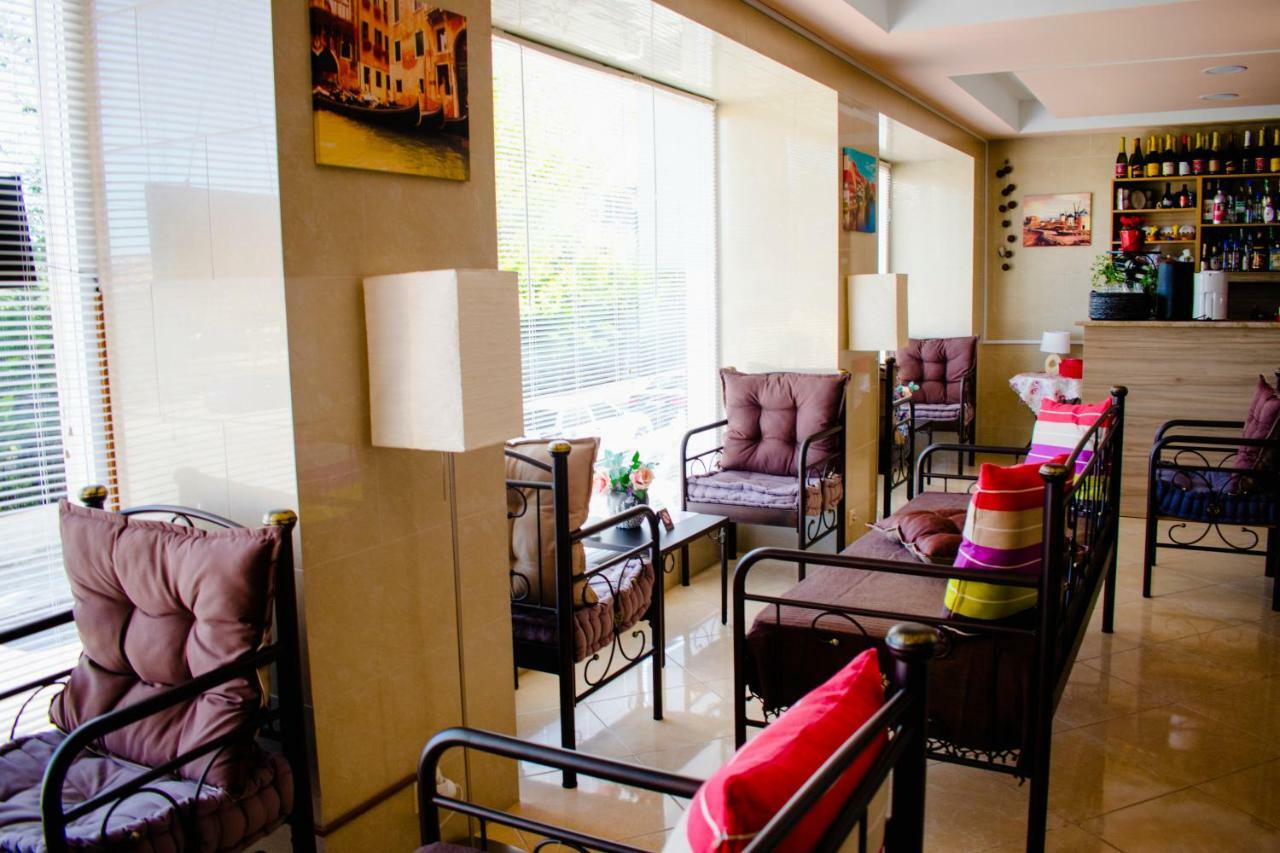 Nikolakakis Rooms Lavrio Esterno foto